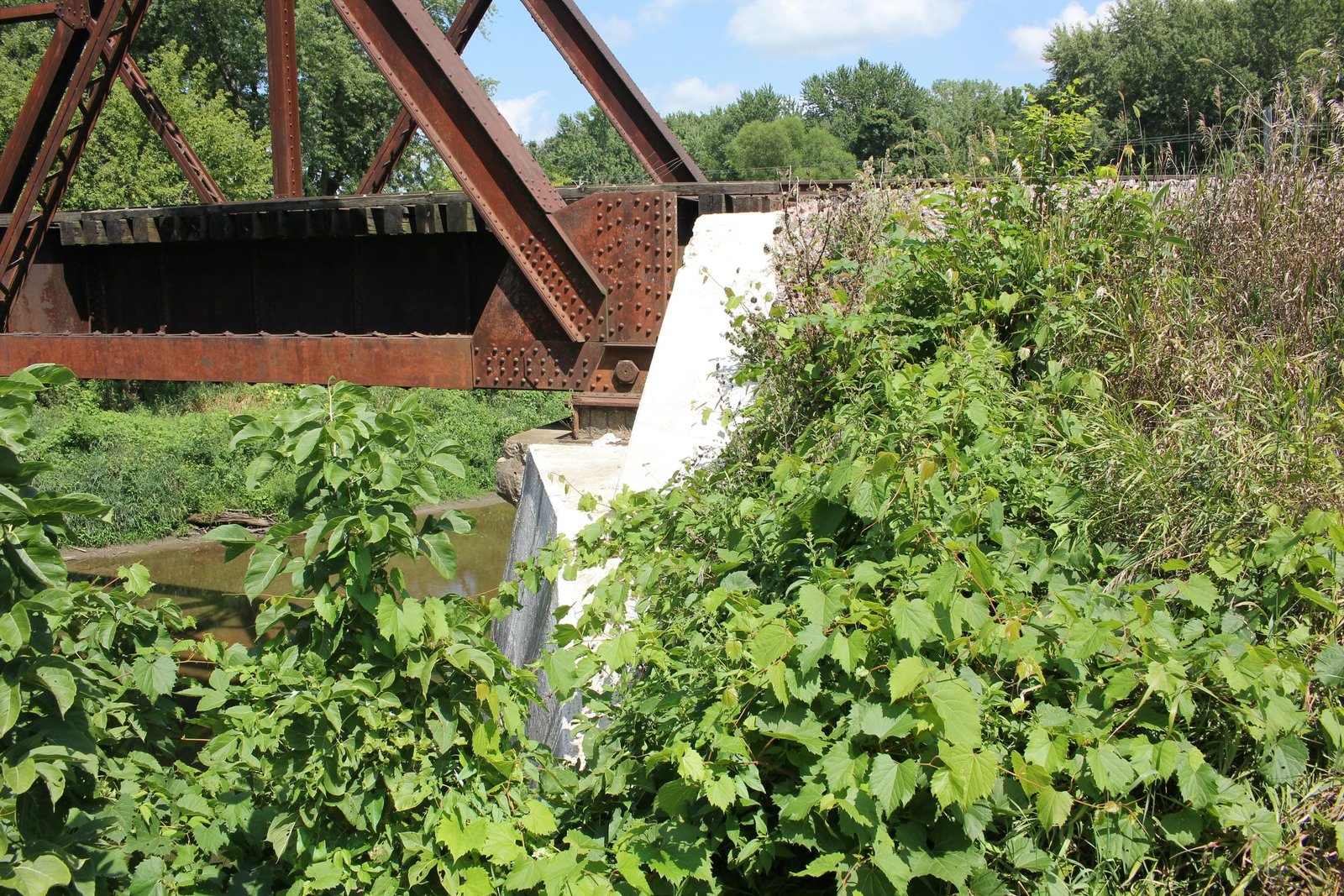 South abutment